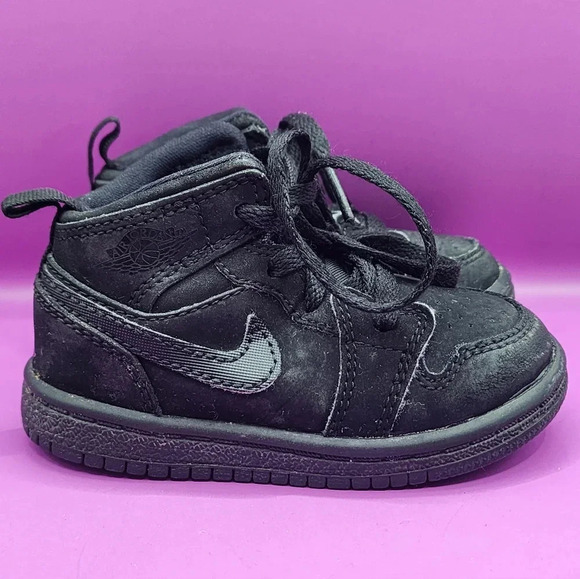 Nike Air Jordan 1 Mid Retro Shoes Black Size 5C  640735-040 - Picture 1 of 8